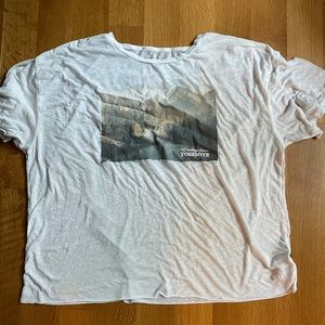 White American Eagle Graphic Tee
